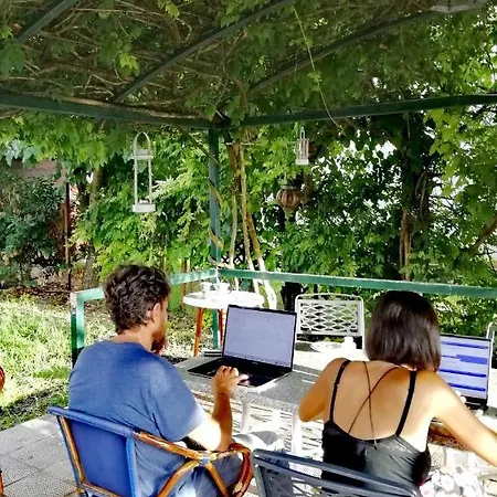 Ettore * Gardeládes